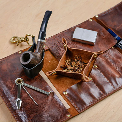 Leather pipe pouch