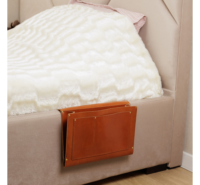 With multiple pockets and compartments, this under the mattress caddy is perfect for storing your books, tablets, glasses, remotes, and more – keeping them organized and easily accessible throughout the night
