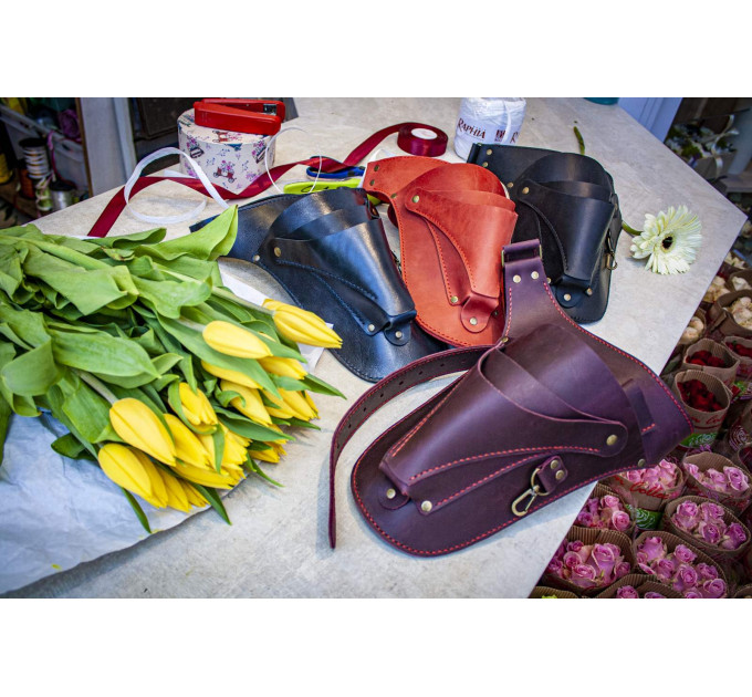 Your instrument will always be in touch, whether you are working in a salon or on a outside gig.